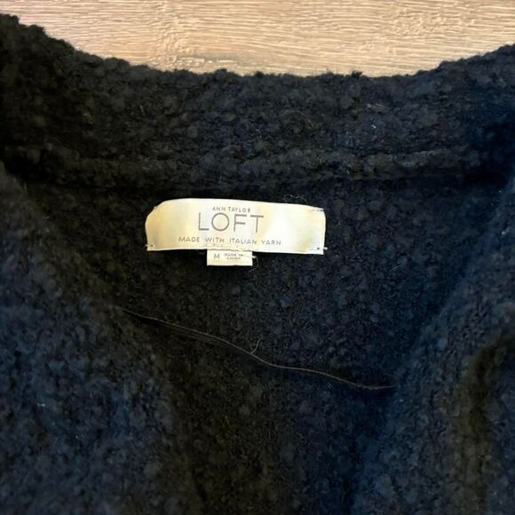 Ann Taylor LOFT Black Drapey Fleece-like Textured Open Wool Cardigan size medium - Picture 4 of 6